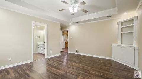 Living - 5909 Cathedral Dr Texarkana Ar 71854, Texarkana, AR 71854 photo 5 of 5