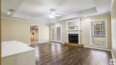 Living - 5909 Cathedral Dr Texarkana Ar 71854, Texarkana, AR 71854 photo 1 of 5