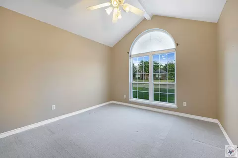 Bedroom - 6013 Summerwood Lane Texarkana Ar 71854, Texarkana, AR 71854 photo 2 of 3