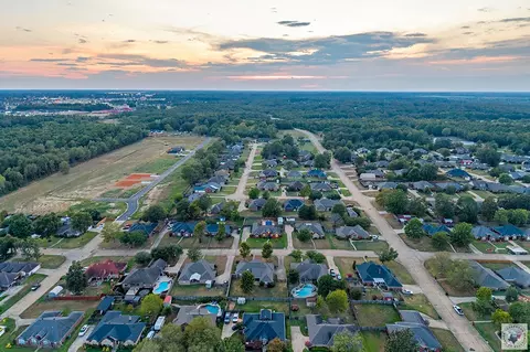 View/Area - 6013 Summerwood Lane Texarkana Ar 71854, Texarkana, AR 71854 photo 10 of 14