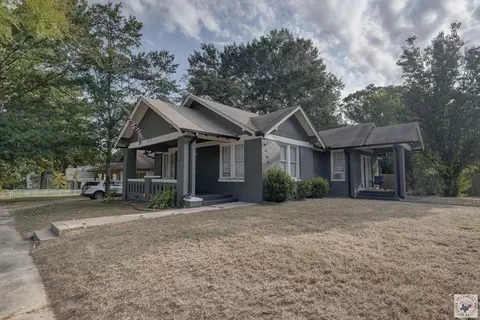 Exterior - 1300 Grand Texarkana Ar 71854, Texarkana, AR 71854 photo 12 of 21