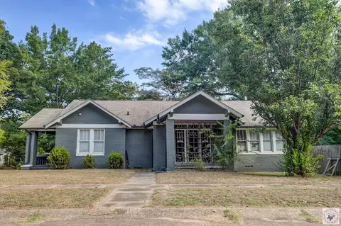 Exterior - 1300 Grand Texarkana Ar 71854, Texarkana, AR 71854 photo 6 of 21