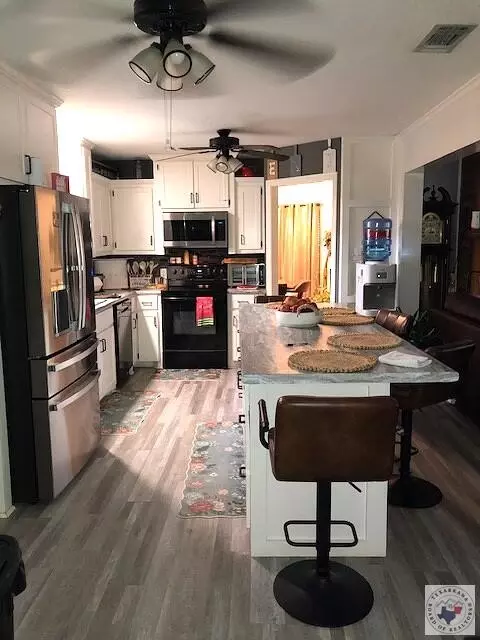 Kitchen - 5002 Country Drive Texarkana Ar 71854, Texarkana, AR 71854 photo 1 of 4
