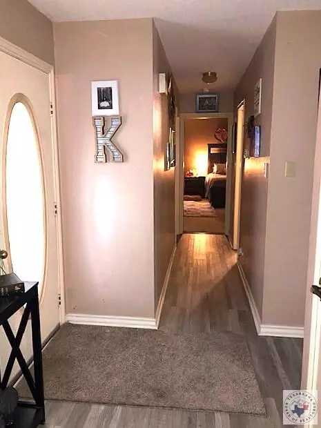 Entry Way - 5002 Country Drive Texarkana Ar 71854, Texarkana, AR 71854 photo 2 of 3