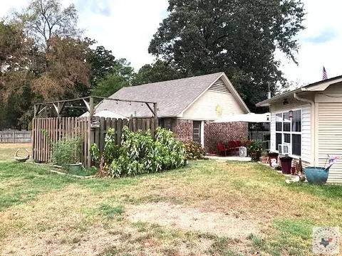 Exterior - 5002 Country Drive Texarkana Ar 71854, Texarkana, AR 71854 photo 5 of 8