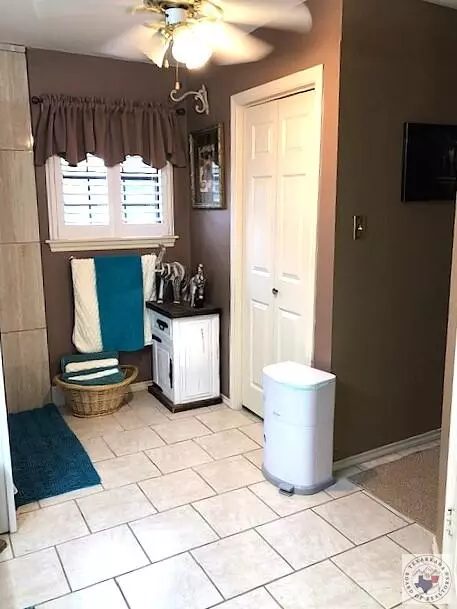 Bath - 5002 Country Drive Texarkana Ar 71854, Texarkana, AR 71854 photo 3 of 4