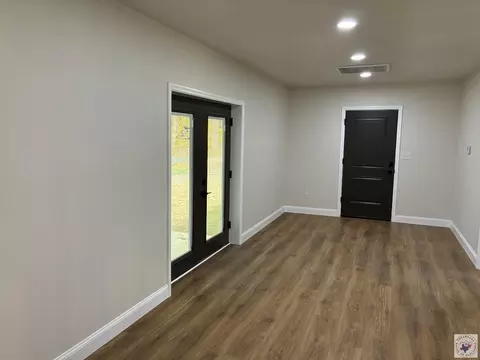 Other - 6323 E 9th St Texarkana Ar 71854, Texarkana, AR 71854 photo 3 of 19