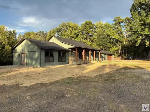 Exterior - 6323 E 9th St Texarkana Ar 71854, Texarkana, AR 71854 photo 12 of 16