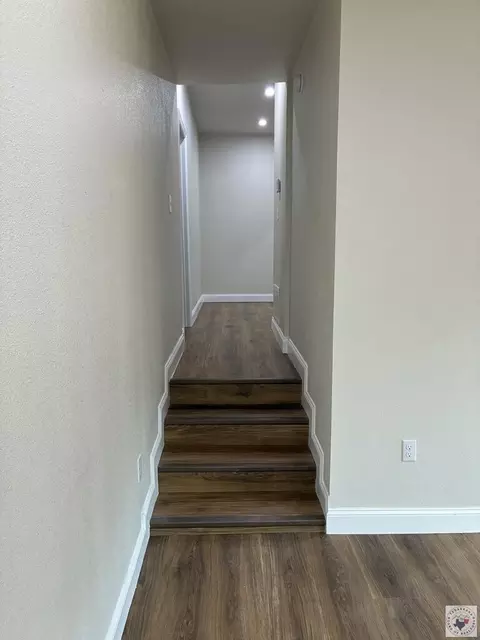 Entry Way - 6323 E 9th St Texarkana Ar 71854, Texarkana, AR 71854 photo 1 of 2