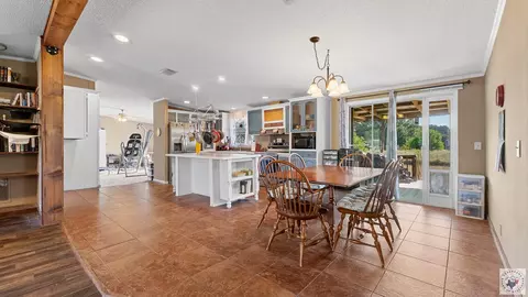 300 Morningside Dr Hooks Tx 75561, Hooks, TX 75561 photo 7