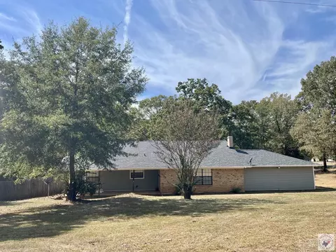 1705 Pine Valley Queen City Tx 75572, Queen City, TX 75572