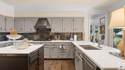 Kitchen - 10 Pine Grove Texarkana Ar 71854, Texarkana, AR 71854 photo 6 of 6