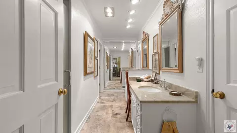 Entry Way - 10 Pine Grove Texarkana Ar 71854, Texarkana, AR 71854 photo 3 of 4