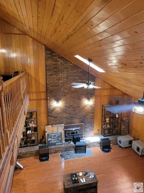 69 County Road 1120 Maud Tx 75567, Maud, TX 75567