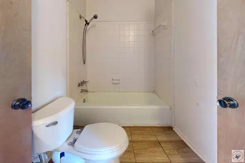 Bath - 7517 Bonita Park Texarkana Ar 71854, Texarkana, AR 71854 photo 5 of 5
