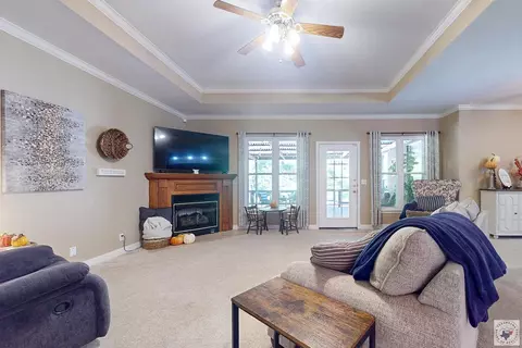 Living - 6902 Forest Oak Drive Texarkana Ar 71854, Texarkana, AR 71854 photo 1 of 2