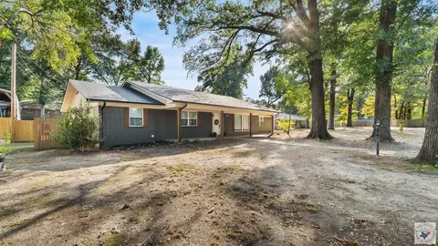 Exterior - 16 Broadmoor Dr Texarkana Ar 71854, Texarkana, AR 71854 photo 8 of 10