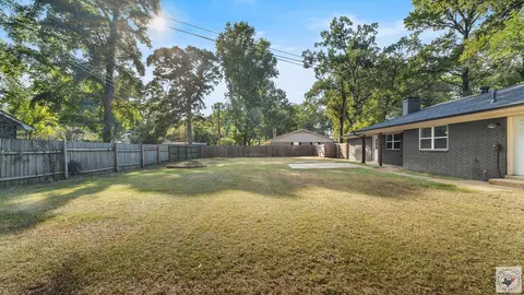 Exterior - 16 Broadmoor Dr Texarkana Ar 71854, Texarkana, AR 71854 photo 7 of 10