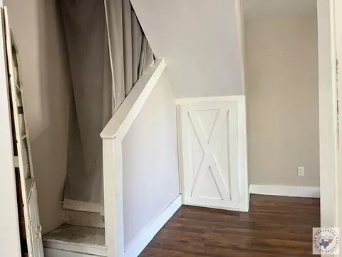 Entry Way - 520 E 19th Texarkana Ar 71854, Texarkana, AR 71854 photo 2 of 3