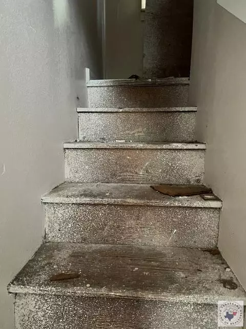 Entry Way - 520 E 19th Texarkana Ar 71854, Texarkana, AR 71854 photo 1 of 3