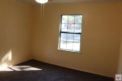 Bedroom - 320 E 13th Street Hope Ar 71801, Hope, AR 71801 photo 2 of 3