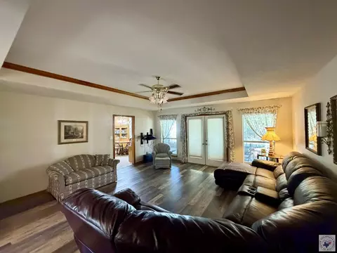 Living - 5906 Oak Hollow Texarkana Ar 71854, Texarkana, AR 71854 photo 1 of 3