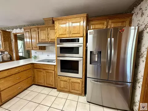 Kitchen - 5906 Oak Hollow Texarkana Ar 71854, Texarkana, AR 71854 photo 4 of 6