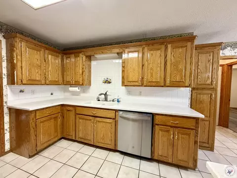 Kitchen - 5906 Oak Hollow Texarkana Ar 71854, Texarkana, AR 71854 photo 1 of 6