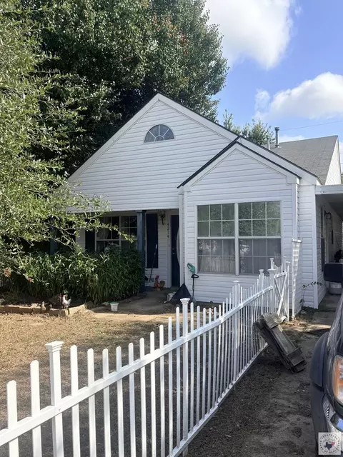 4214 Savannah Cir Texarkana Tx 78154, Texarkana, TX 78154