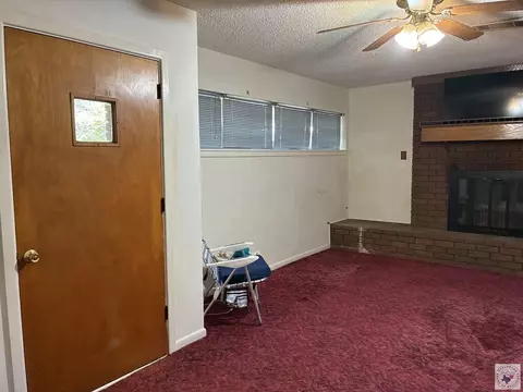 Living - 3700 Peace Ln Texarkana Ar 71854, Texarkana, AR 71854 photo 1 of 5