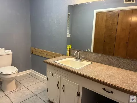 Bath - 3700 Peace Ln Texarkana Ar 71854, Texarkana, AR 71854 photo 2 of 5