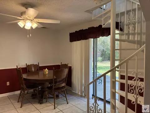Dining - 3700 Peace Ln Texarkana Ar 71854, Texarkana, AR 71854 photo 1 of 2