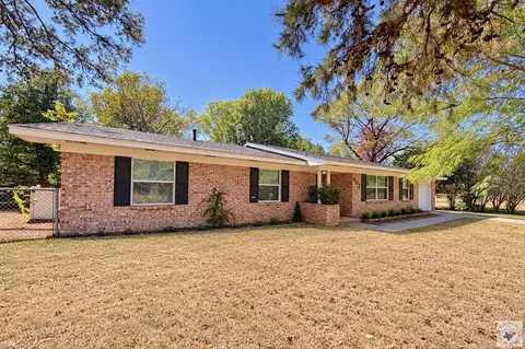 302 Redwater Road Wake Village Tx 75501, Wake Village, TX 75501
