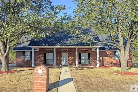 142 Westline Wake Village Tx 75501, Wake Village, TX 75501