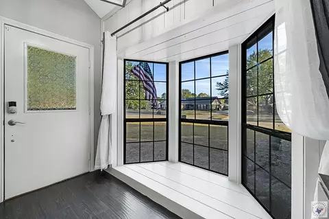Entry Way - 1 Jan Place Texarkana Ar 71854, Texarkana, AR 71854 photo 2 of 3