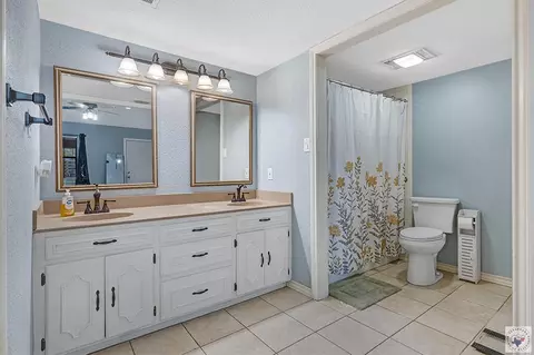 Bath - 1 Jan Place Texarkana Ar 71854, Texarkana, AR 71854 photo 2 of 3