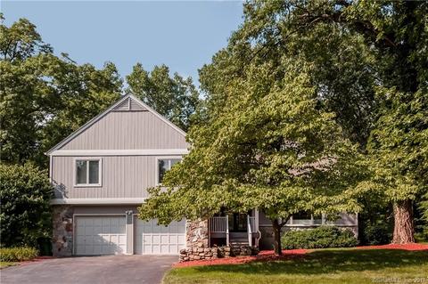 58 Summit Dr, Windsor, CT 06095 photo 1