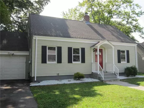 66 Loller Rd, Hamden, CT 06514 photo 1