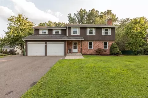 7 Jay Cir, Windsor, CT 06095 photo 1
