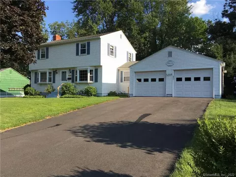 511 Denslow St, Windsor Locks, CT 06096 photo 1