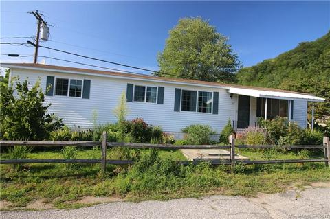 2 Main Dr, Beacon Falls, CT 06403 photo 1