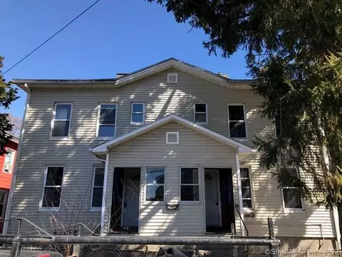 418 Carroll Ave, Bridgeport, CT 06607 photo 1