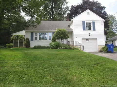 12 Oregon St, Torrington, CT 06790 photo 1