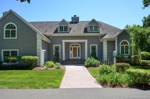 232 Duncaster Rd, Bloomfield, CT 06002 photo 1