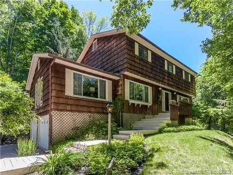 8 Glenview Dr, Sherman, CT 06784 photo 1