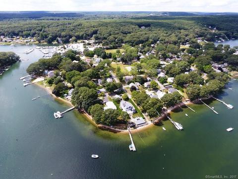 9 Saunders Dr, East Lyme, CT 06357 photo 1