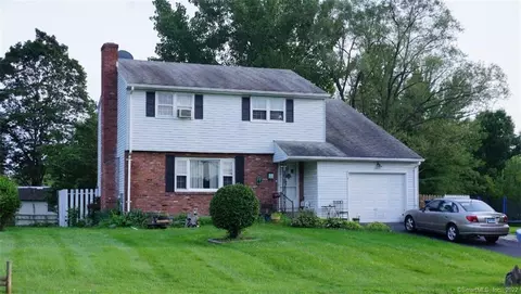 41 Regency Dr, Windsor, CT 06095 photo 1