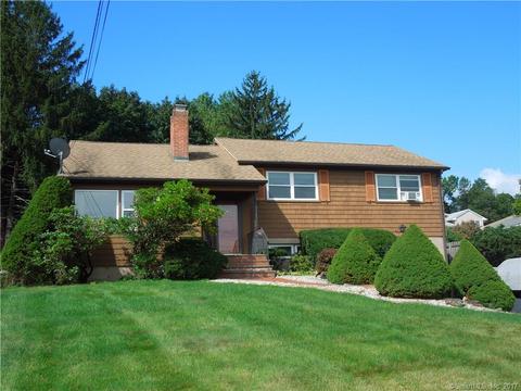 45 Tanglewood Rd, Wethersfield, CT 06109 photo 1
