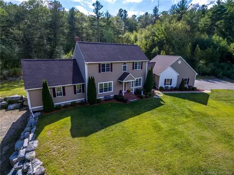 237 Valley Rd, Killingly, CT 06239 photo 1