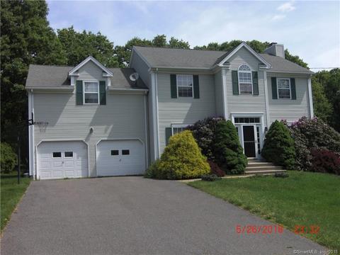 65 Franklin Ave, Derby, CT 06418 photo 1